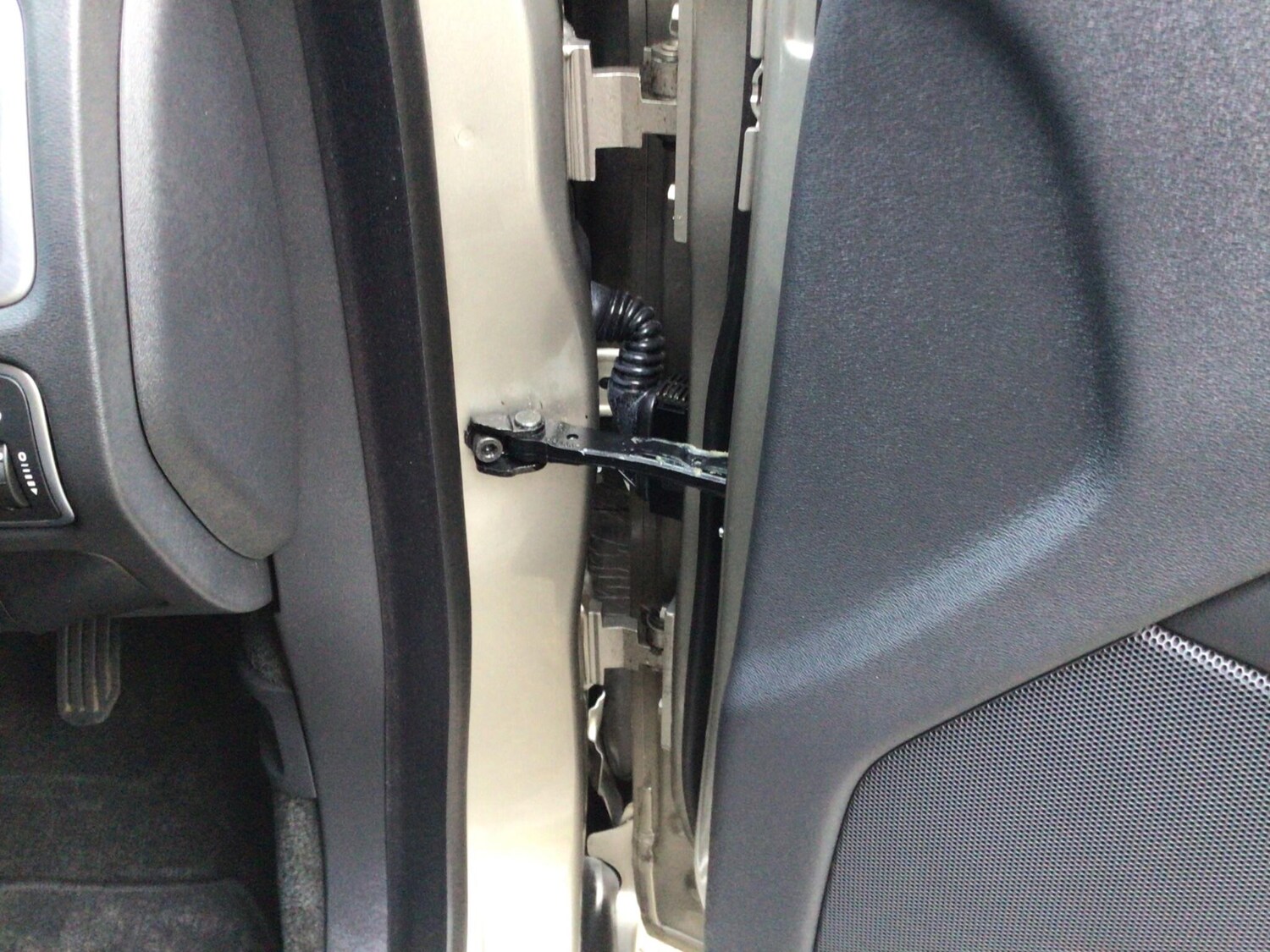 Used Volvo V70 2013 for sale - 77927789: Photo 11