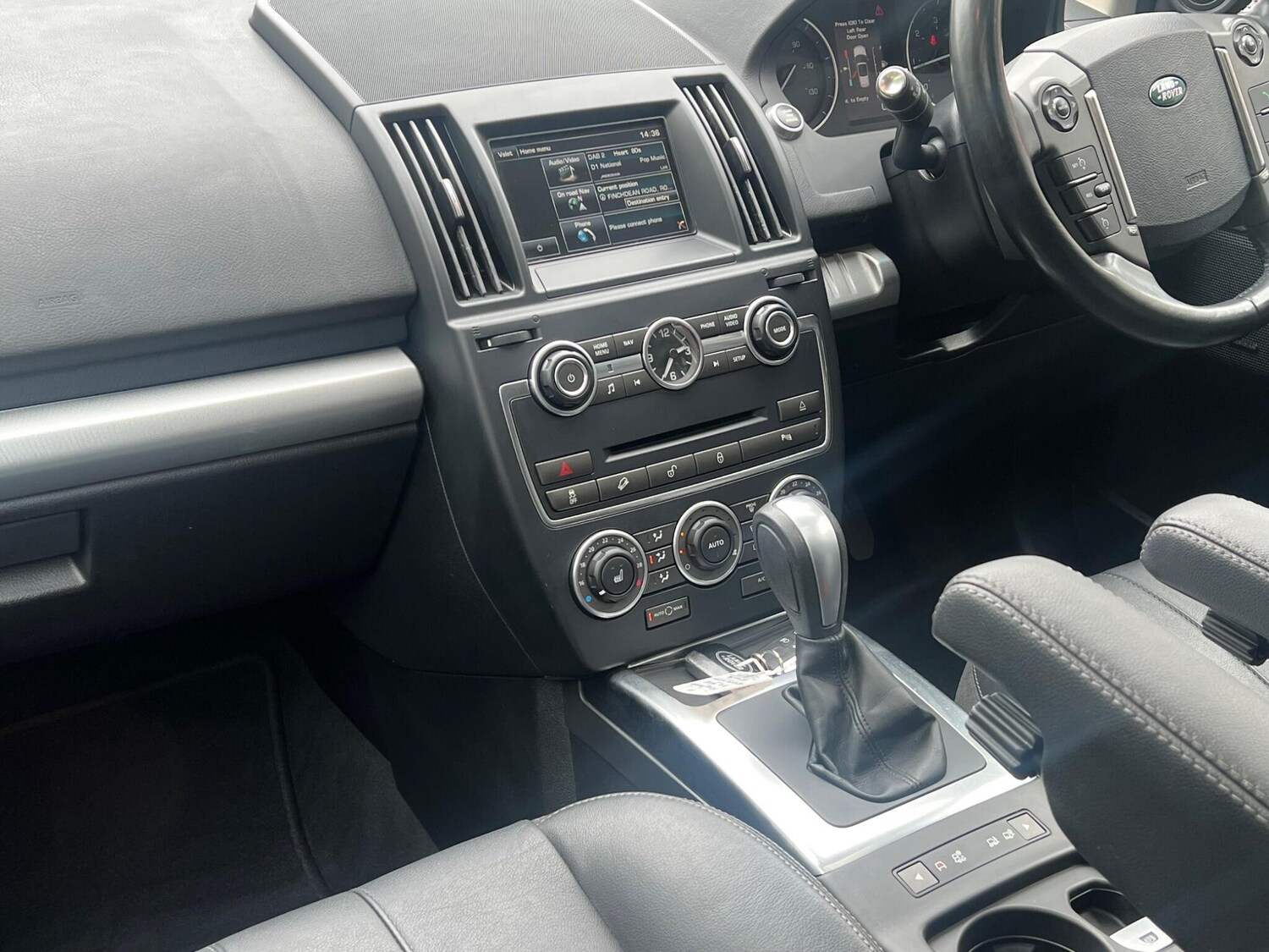 Used Land Rover Freelander 2014 for sale - 78029270: Photo 21