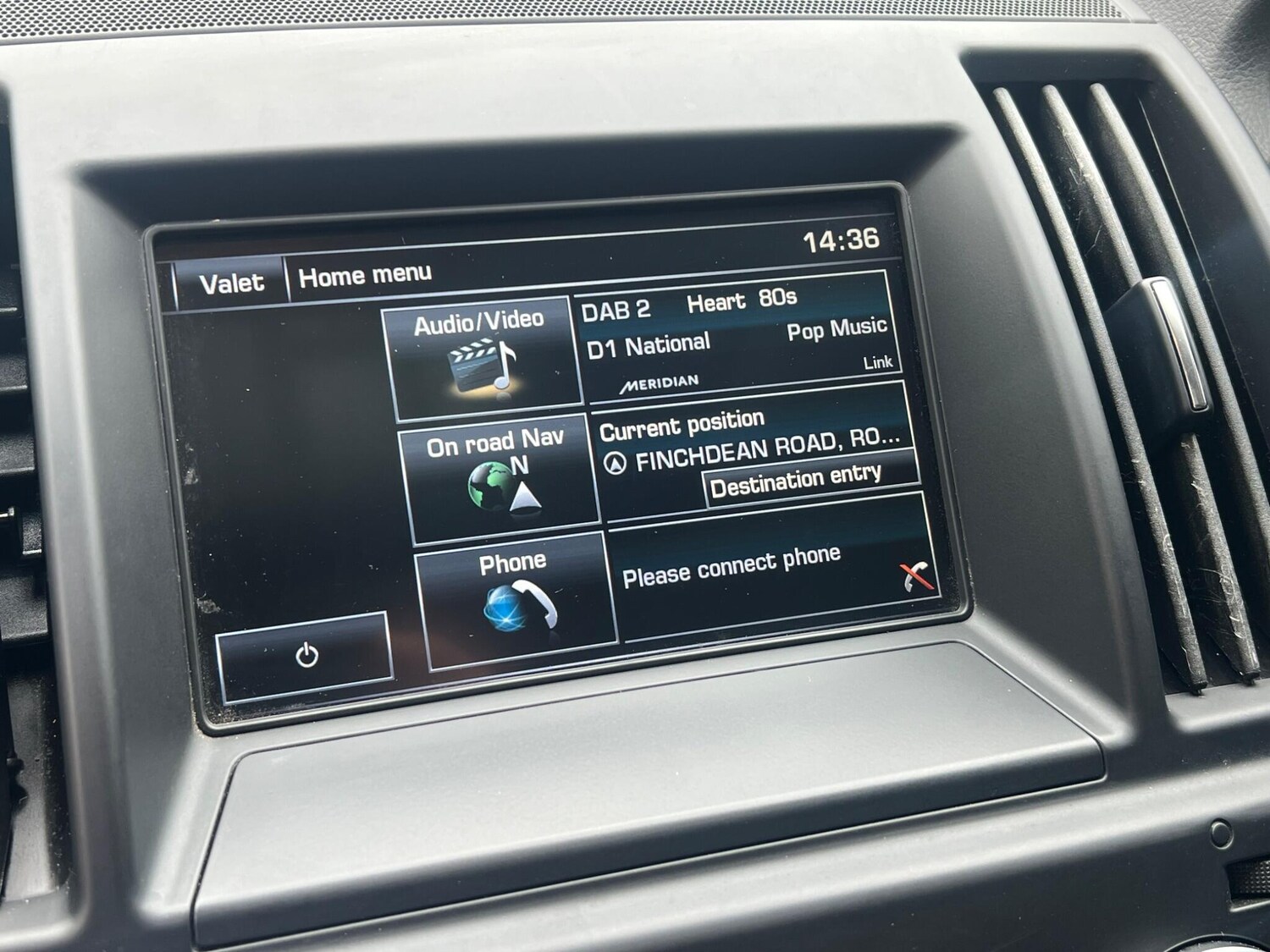 Used Land Rover Freelander 2014 for sale - 78029270: Photo 25