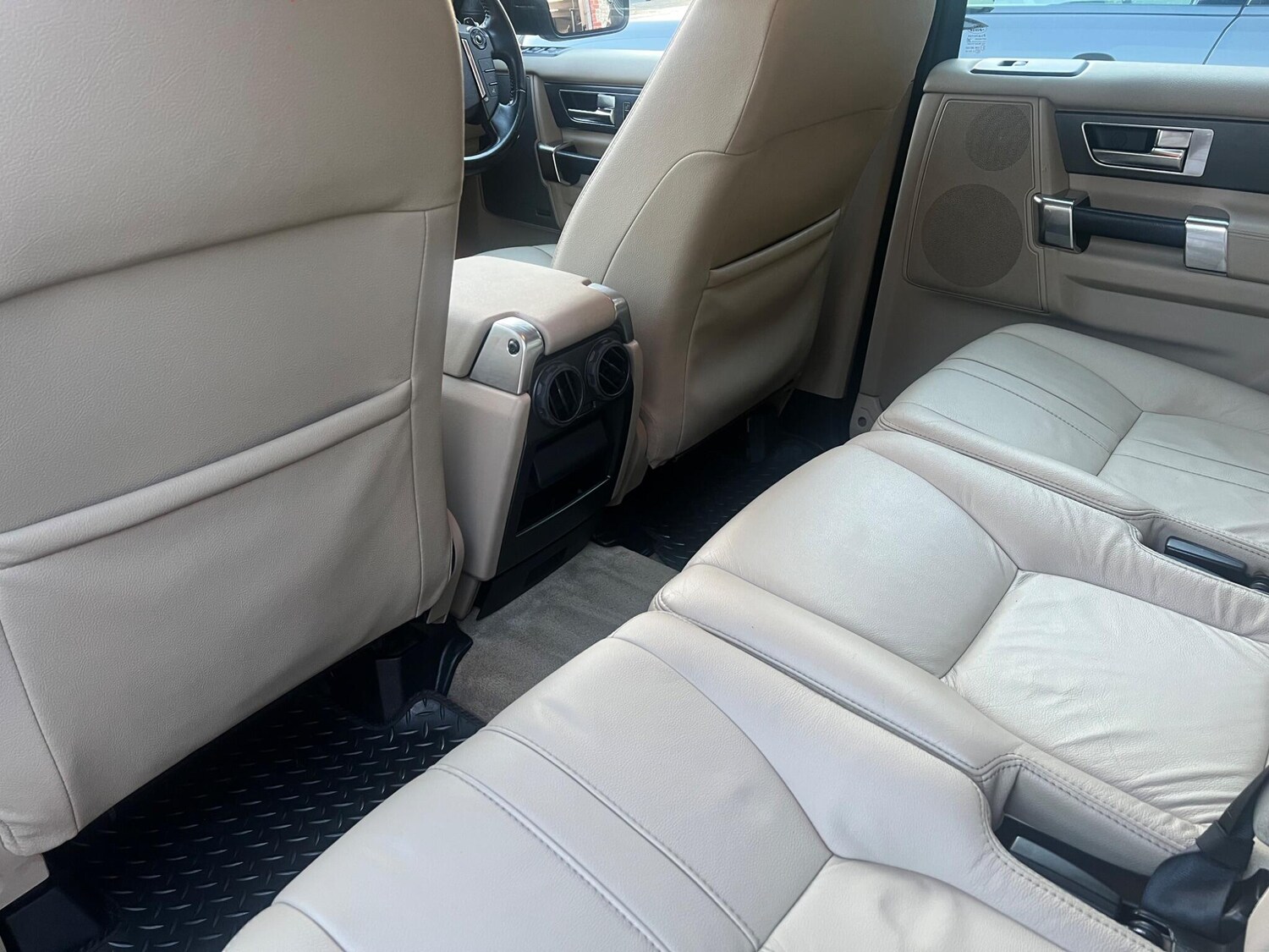 Used Land Rover Discovery 2012 for sale - 78029273: Photo 24