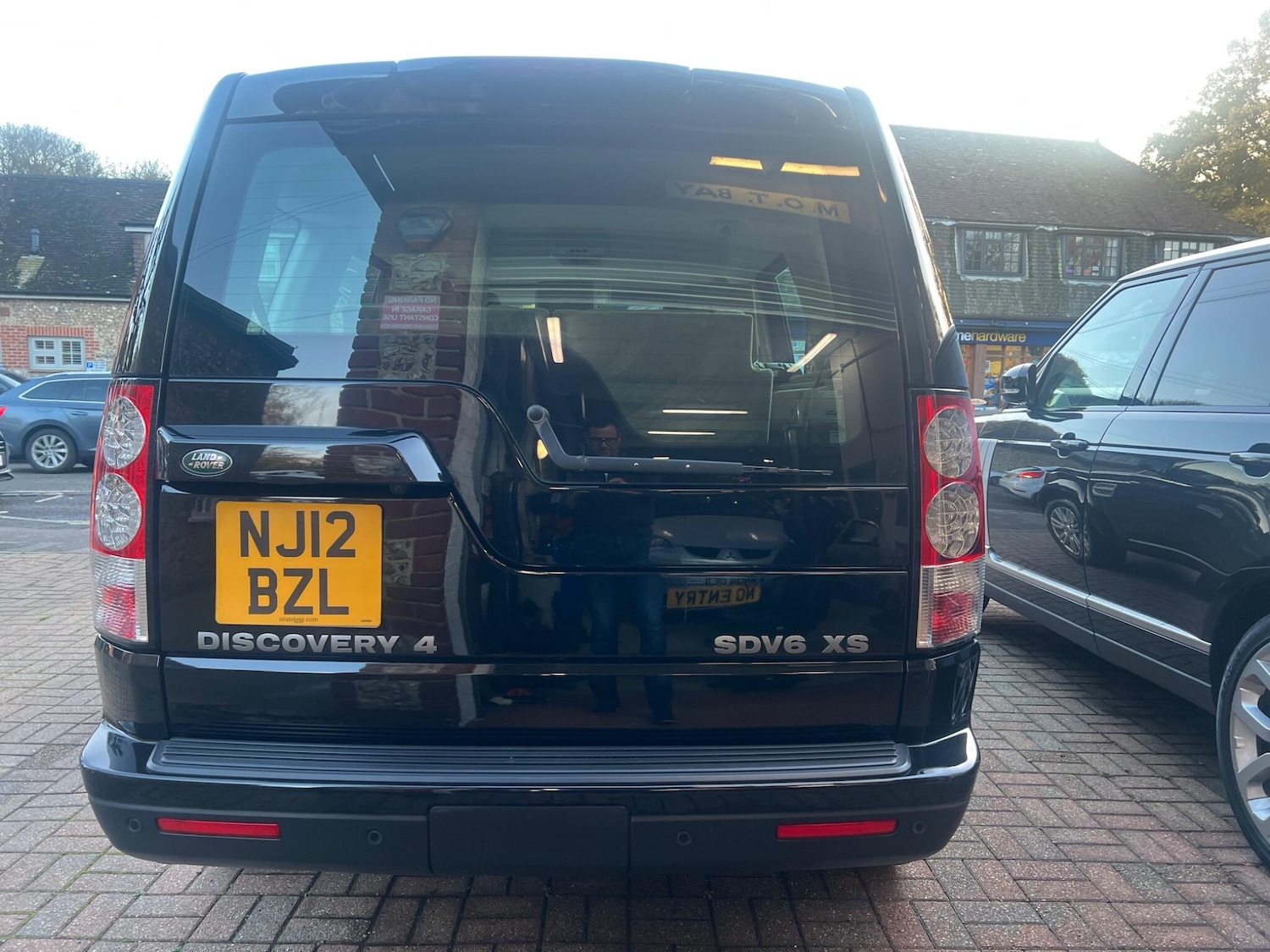 Used Land Rover Discovery 2012 for sale - 78029273: Photo 9