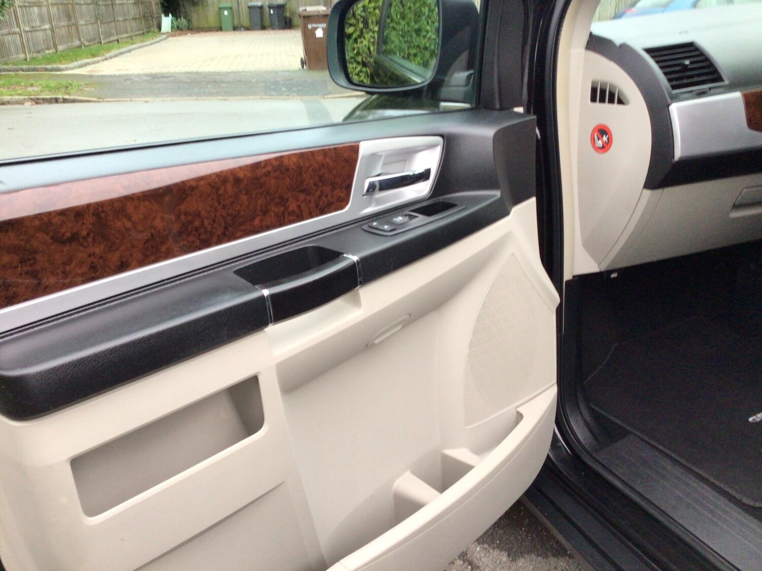 Used Chrysler Grand Voyager 2013 for sale - 77927787: Photo 15