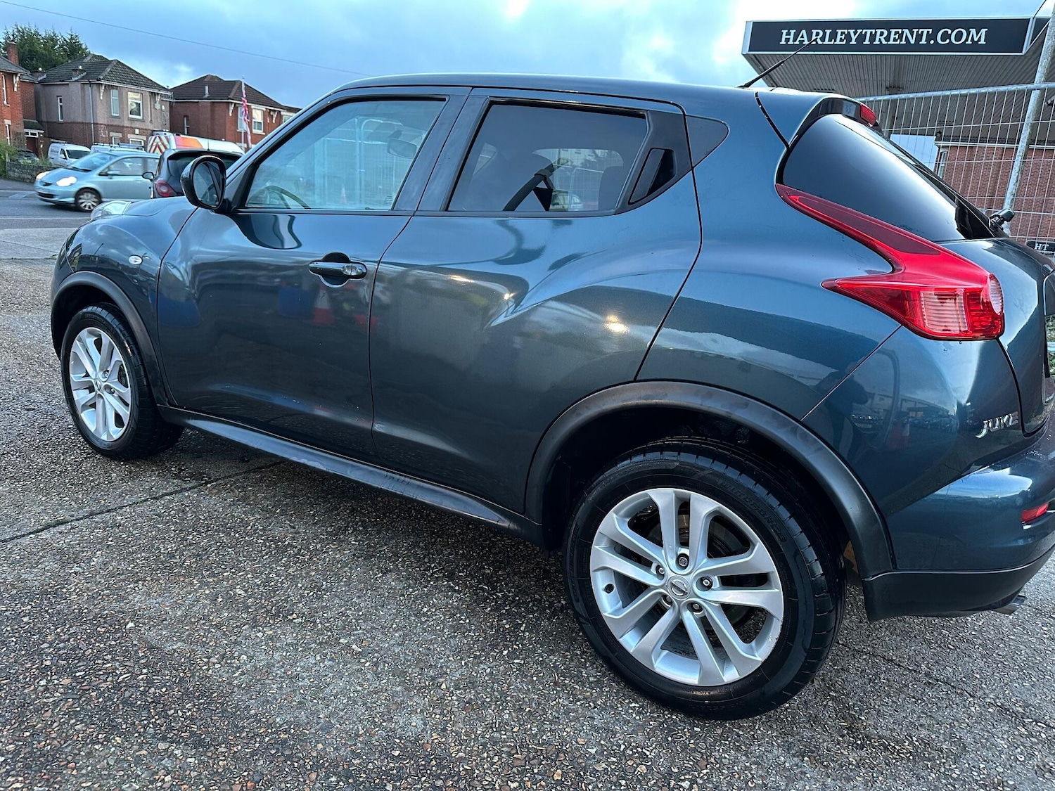 Used Nissan Juke 2013 for sale - 77942380: Photo 2