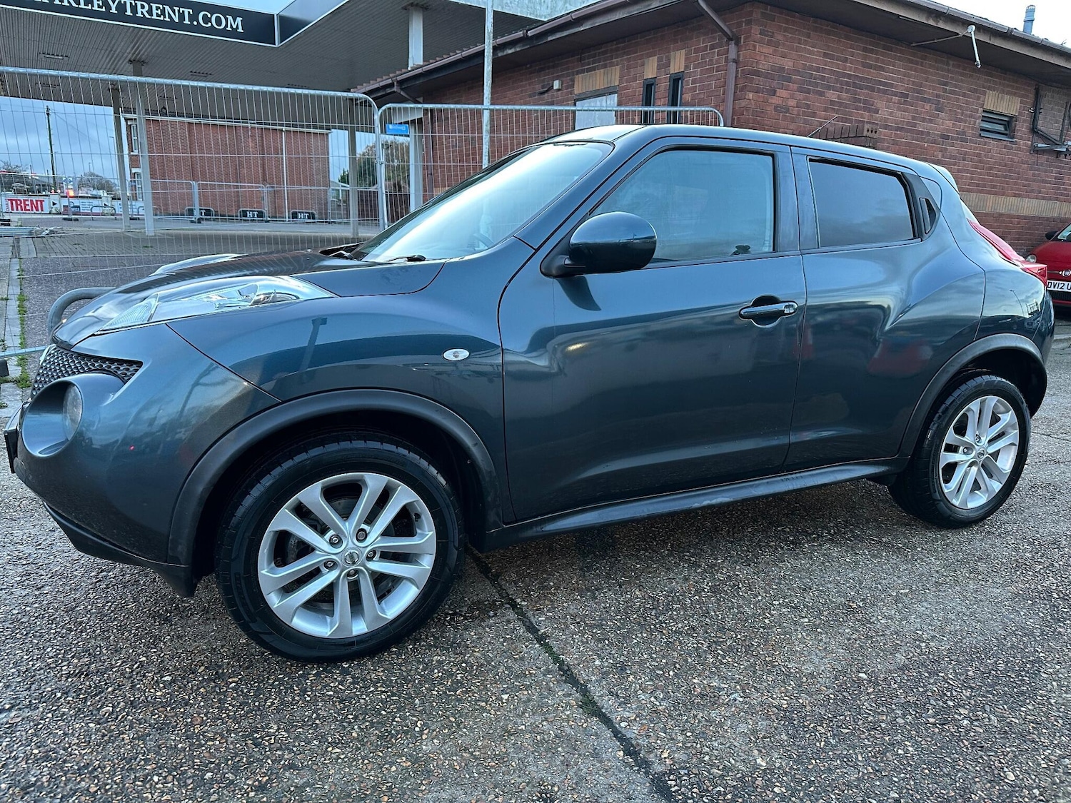 Used Nissan Juke 2013 for sale - 77942380: Photo 3