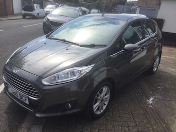 Used Ford Fiesta 2015 for sale - 78197337: Photo