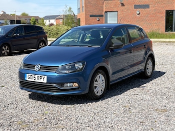 Used Volkswagen Polo 2015 for sale - 78331771: Photo