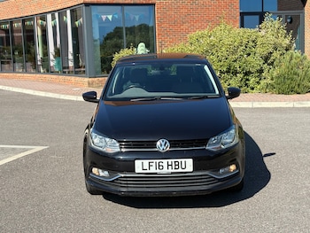 Used Volkswagen Polo 2016 for sale - 79104540: Photo