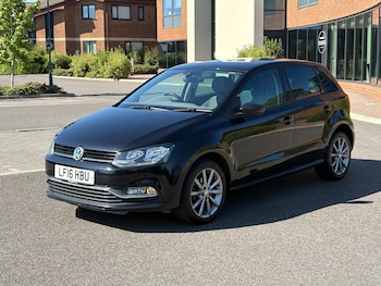 Used Volkswagen Polo 2016 for sale - 79104540: Photo