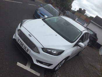 Used Ford Focus 2017 for sale - 78197335: Photo