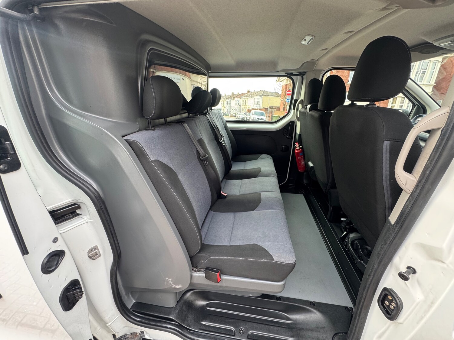 Used Vauxhall Vivaro 2017 for sale - 77762453: Photo 11