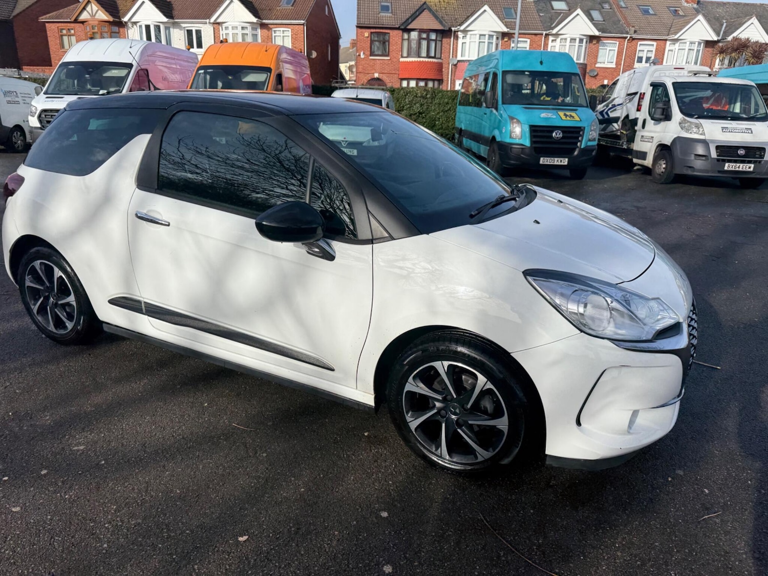 Used DS Automobiles DS 3 2017 for sale - 78009228: Photo 2