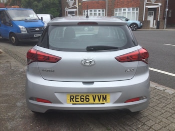 Used Hyundai i20 2016 for sale - 78605352: Photo