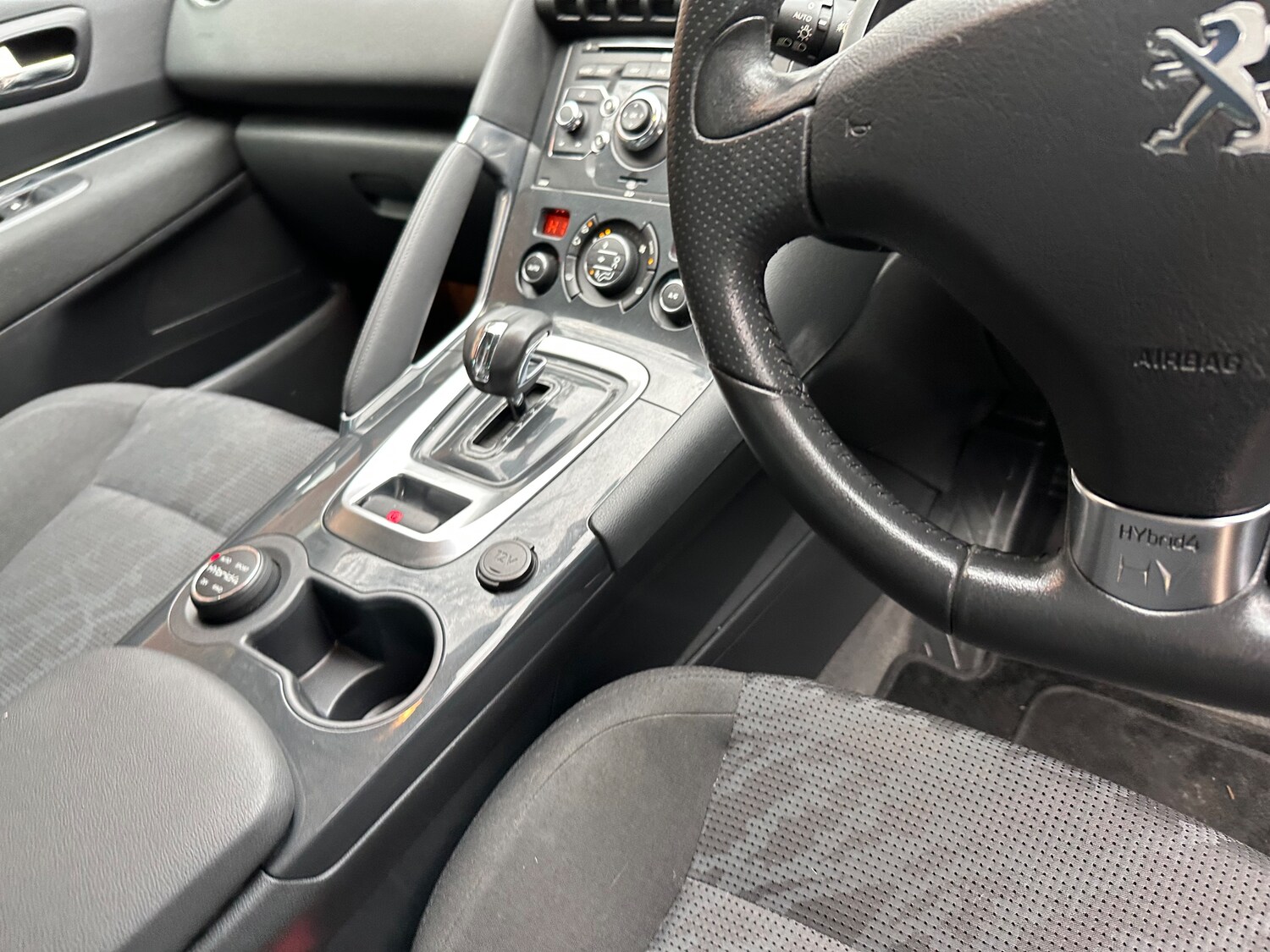 Used Peugeot 3008 2012 for sale - 78043769: Photo 13