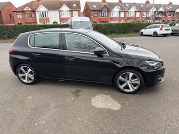 Used Peugeot 308 2018 for sale - 78055980: Photo