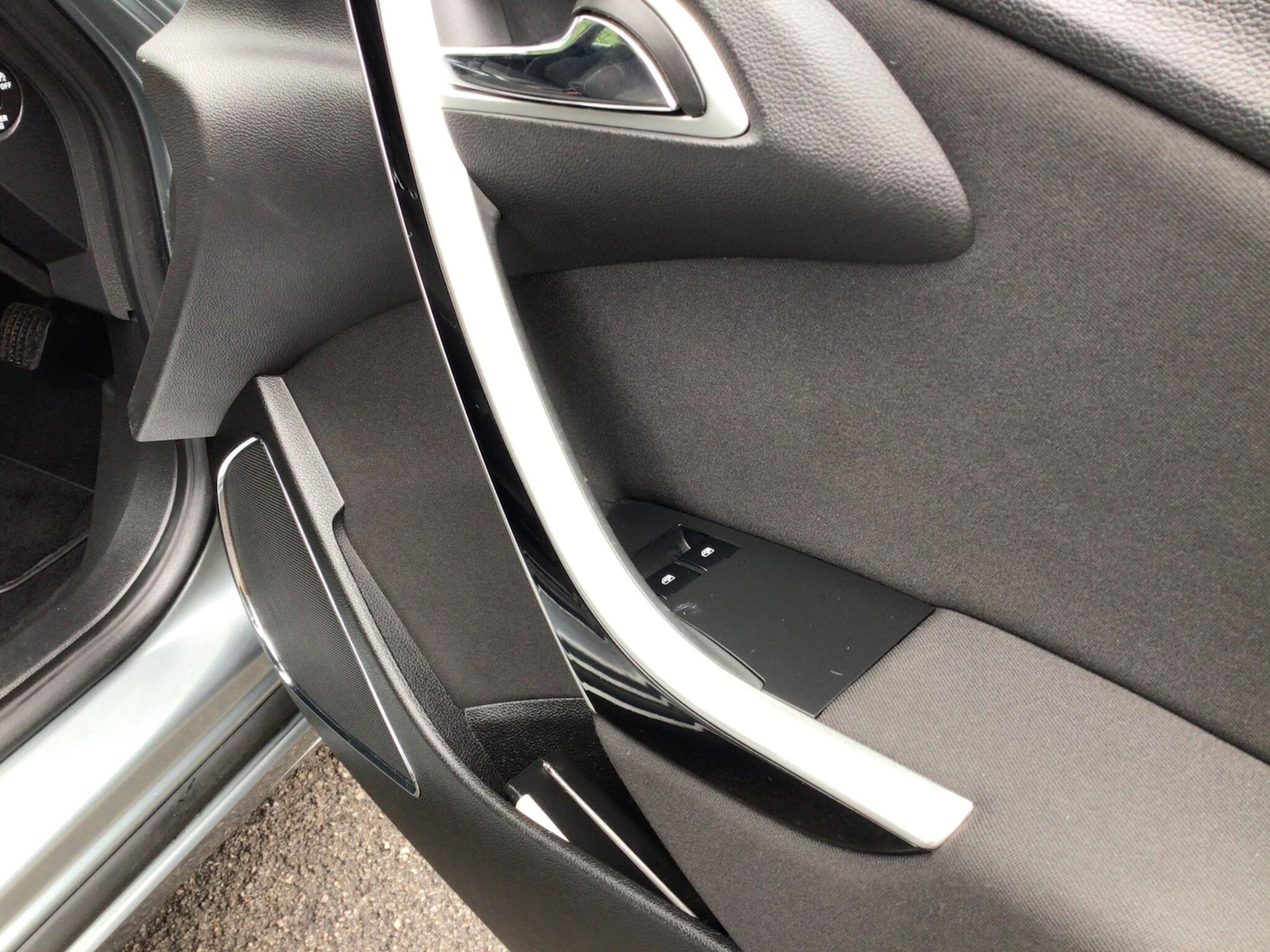 Used Vauxhall Astra 2012 for sale - 78124934: Photo 10