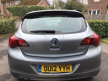 Vauxhall Astra feature image