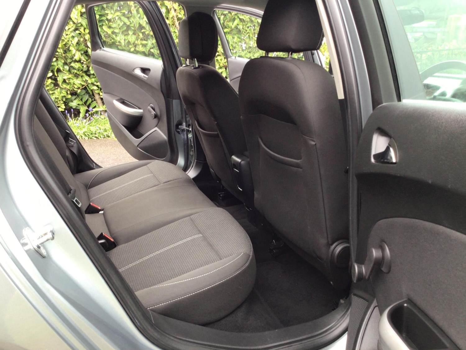 Used Vauxhall Astra 2012 for sale - 78124934: Photo 21