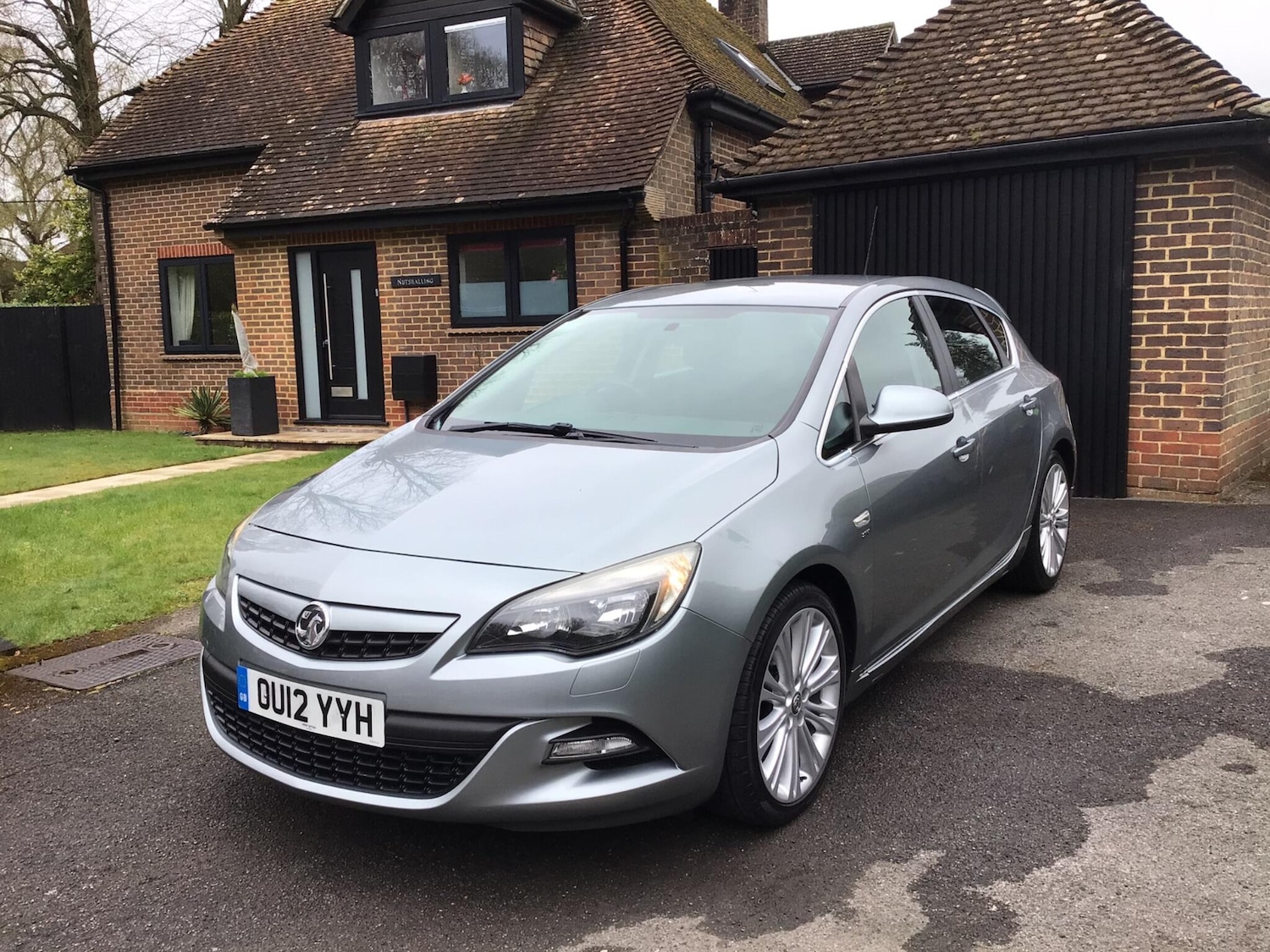 Used Vauxhall Astra 2012 for sale - 78124934: Photo 3