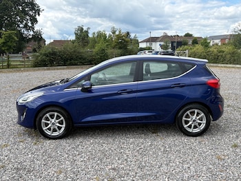 Used Ford Fiesta 2017 for sale - 79068289: Photo