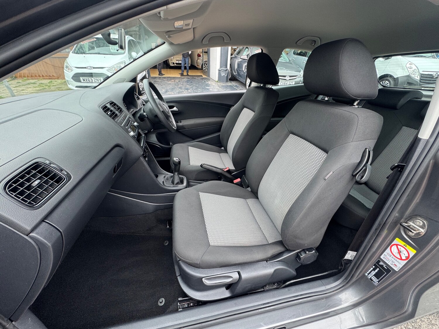 Used Volkswagen Polo for sale - 78132095: Photo 11