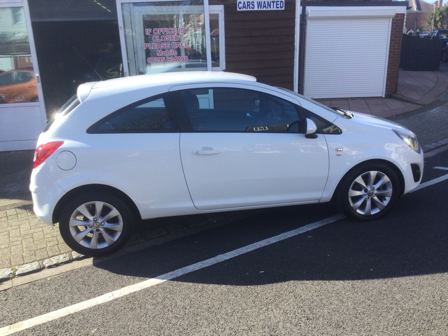 Used Vauxhall Corsa 2014 for sale - 77927858: Photo 8