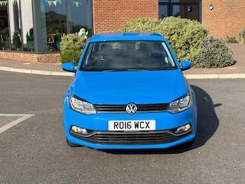 Used Volkswagen Polo 2016 for sale - 78325088: Photo