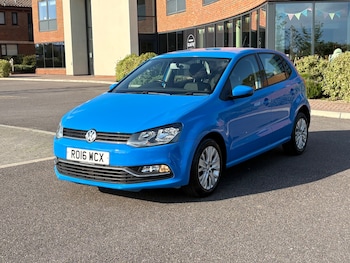 Used Volkswagen Polo 2016 for sale - 78325088: Photo