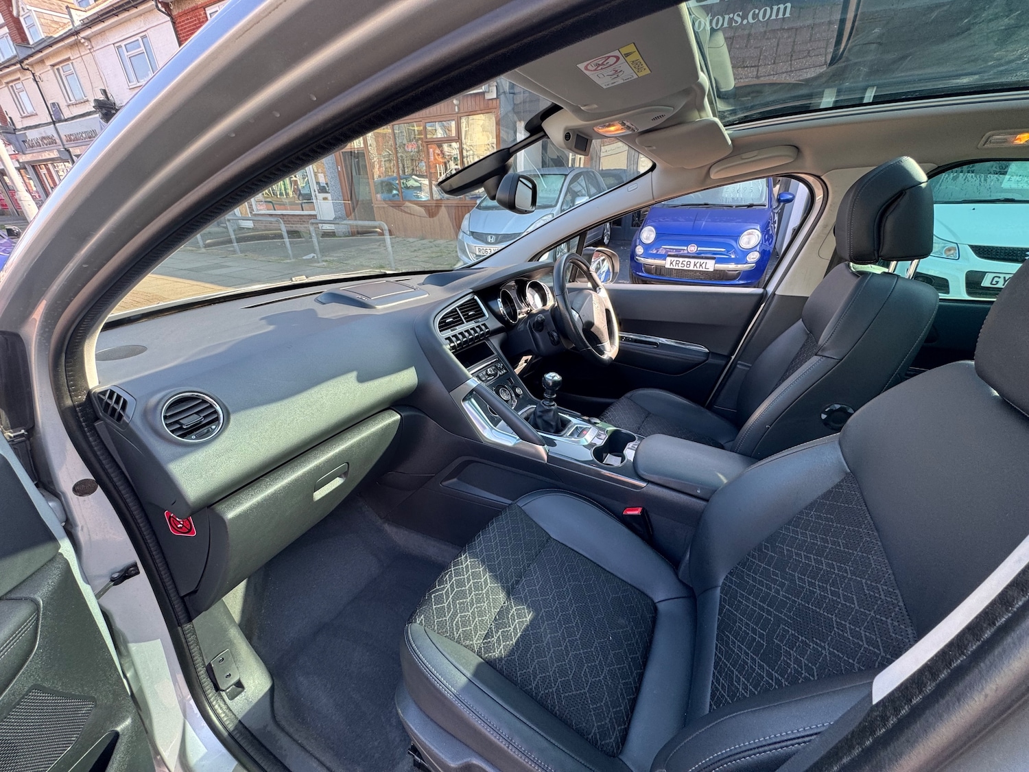 Used Peugeot 3008 2015 for sale - 77762436: Photo 12