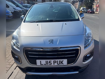 Used Peugeot 3008 2015 for sale - 77762436: Photo