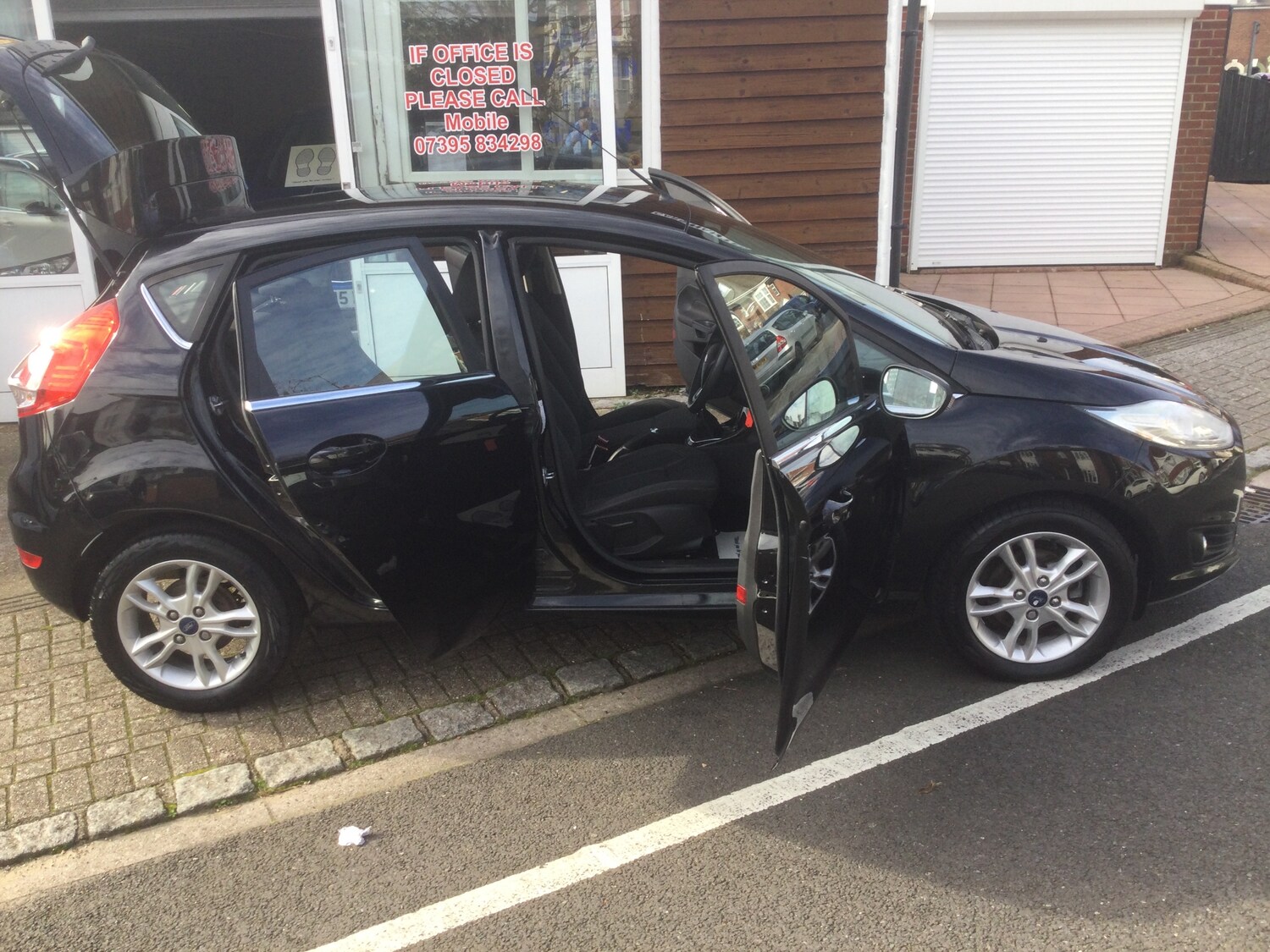 Used Ford Fiesta 2015 for sale - 77927817: Photo 15