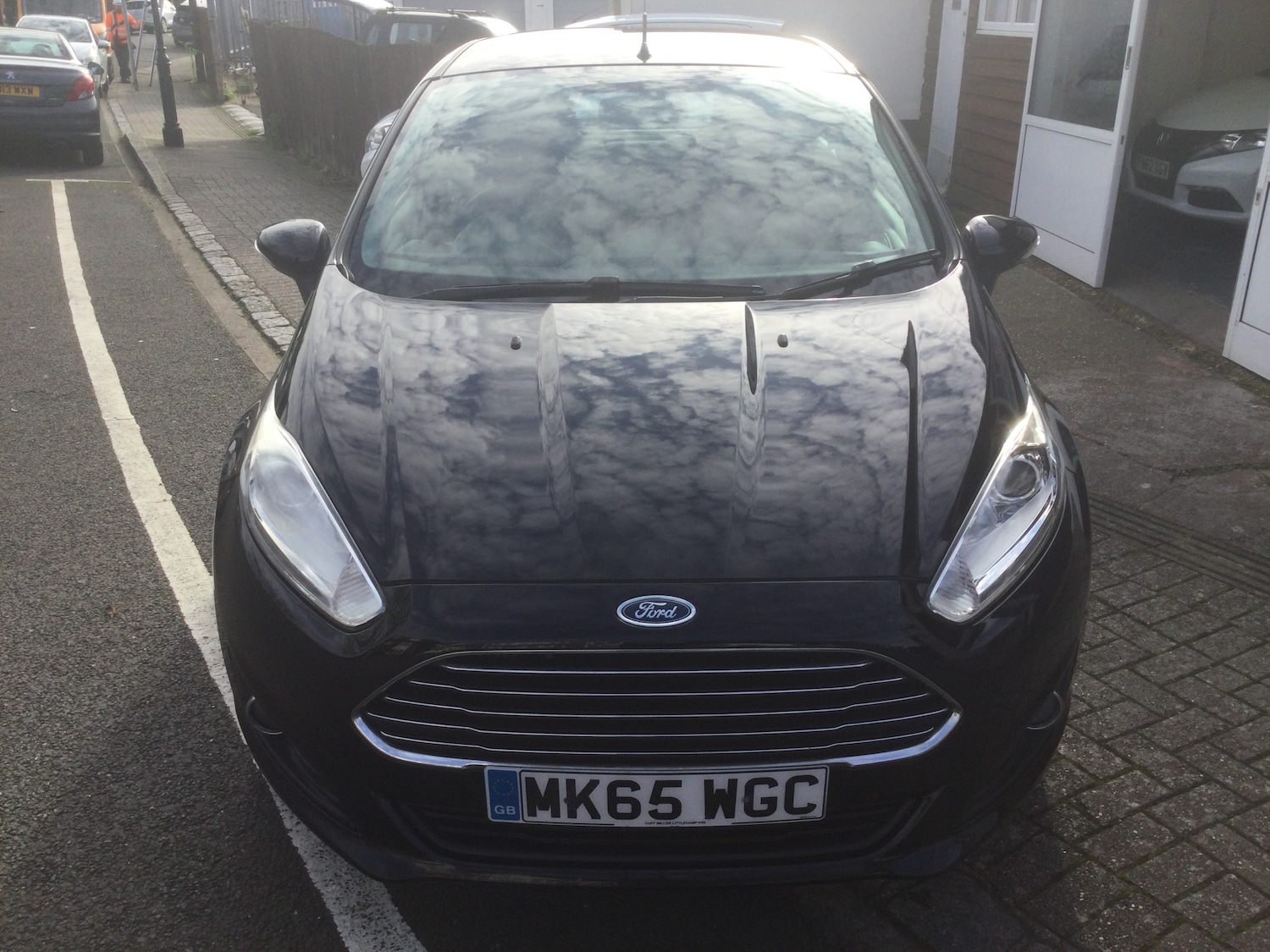 Used Ford Fiesta 2015 for sale - 77927817: Photo 2