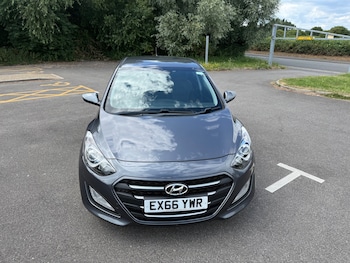 Used Hyundai i30 2016 for sale - 79082328: Photo