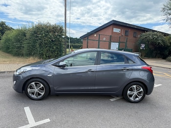 Used Hyundai i30 2016 for sale - 79082328: Photo
