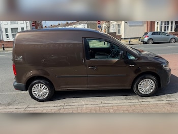Used Volkswagen Caddy 2018 for sale - 78084059: Photo