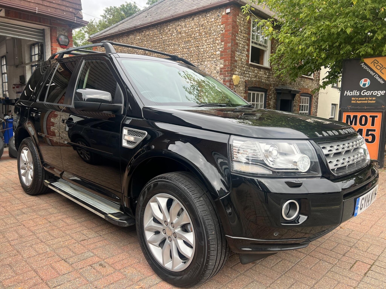 Used Land Rover Freelander 2 2014 for sale - 78197328: Photo 16