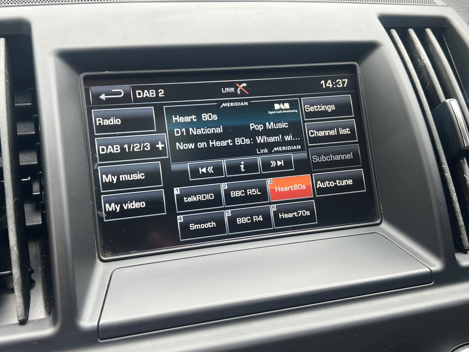 Used Land Rover Freelander 2 2014 for sale - 78197328: Photo 23