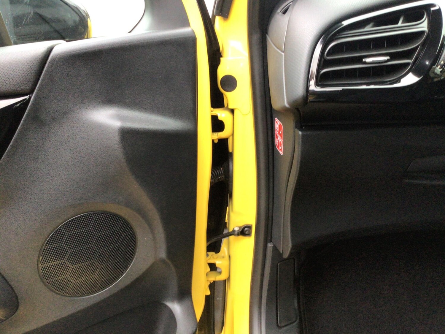 Used DS Automobiles DS 3 2017 for sale - 78062119: Photo 23