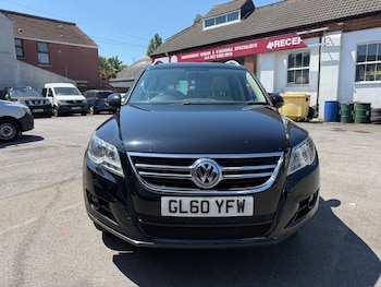 Used Volkswagen Tiguan 2010 for sale - 79187427: Photo