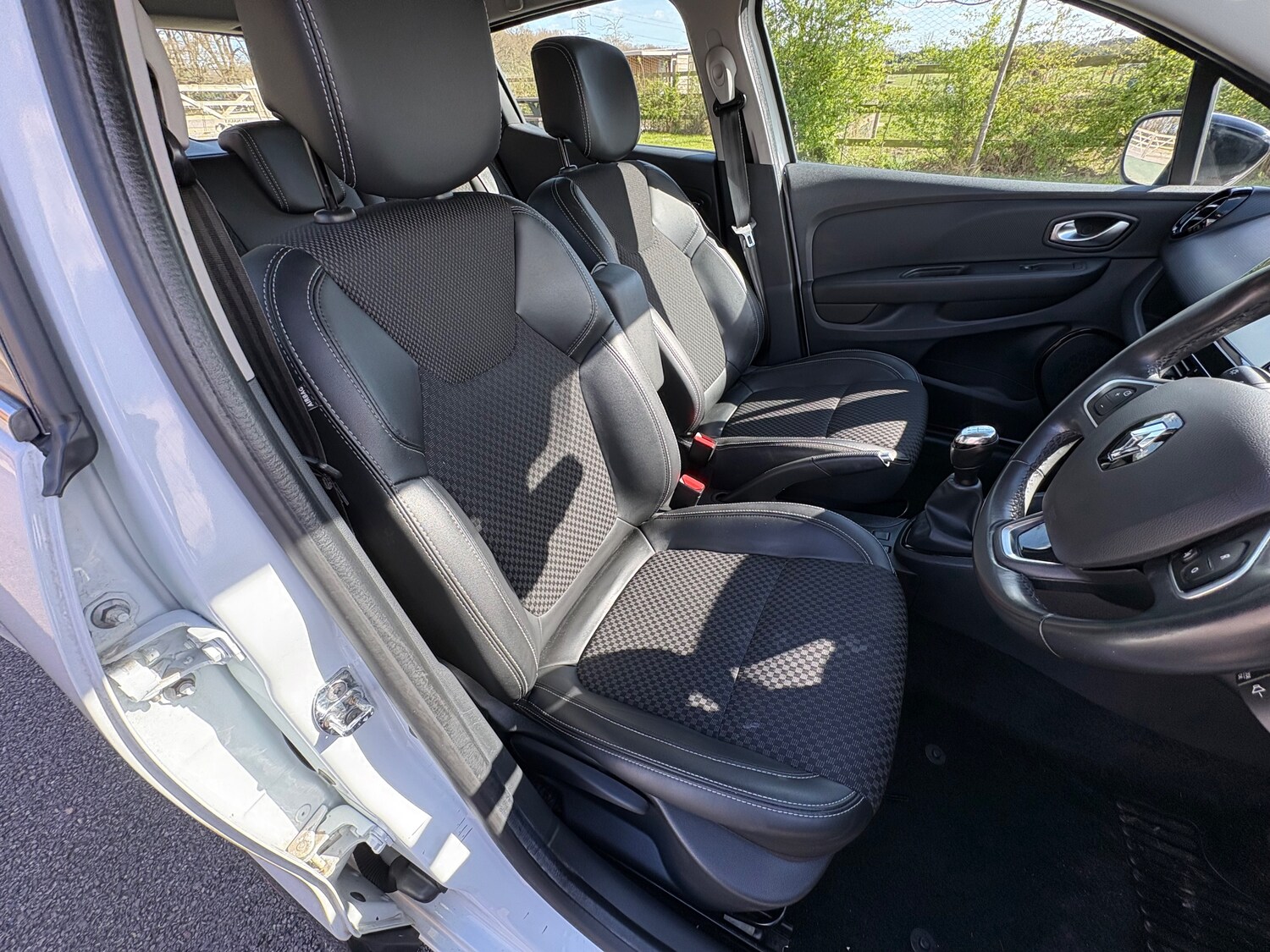 Used Renault Clio 2018 for sale - 78029230: Photo 12