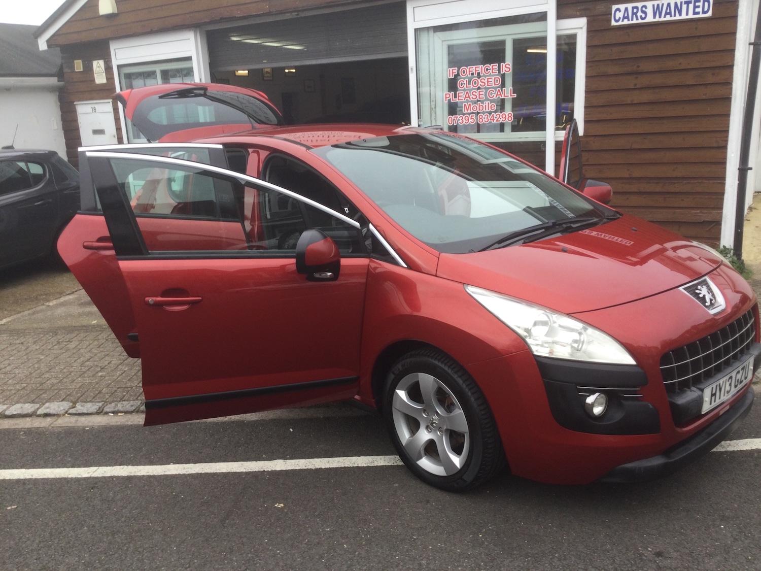 Used Peugeot 3008 2013 for sale - 77989430: Photo 11