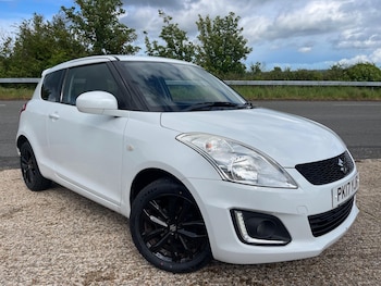 Used Suzuki Swift 2017 for sale - 78722405: Photo