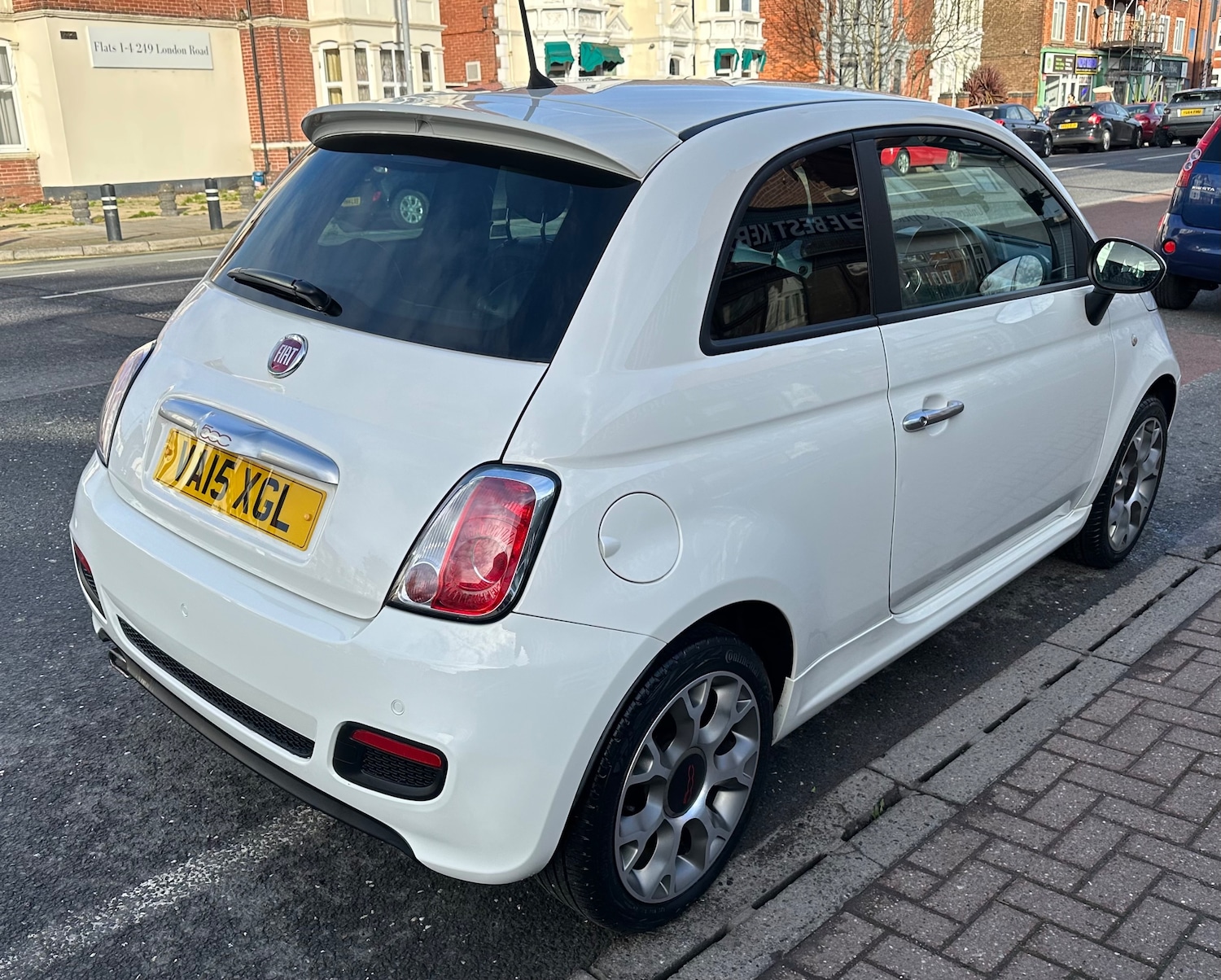 Used Fiat 500 2015 for sale - 77762490: Photo 6