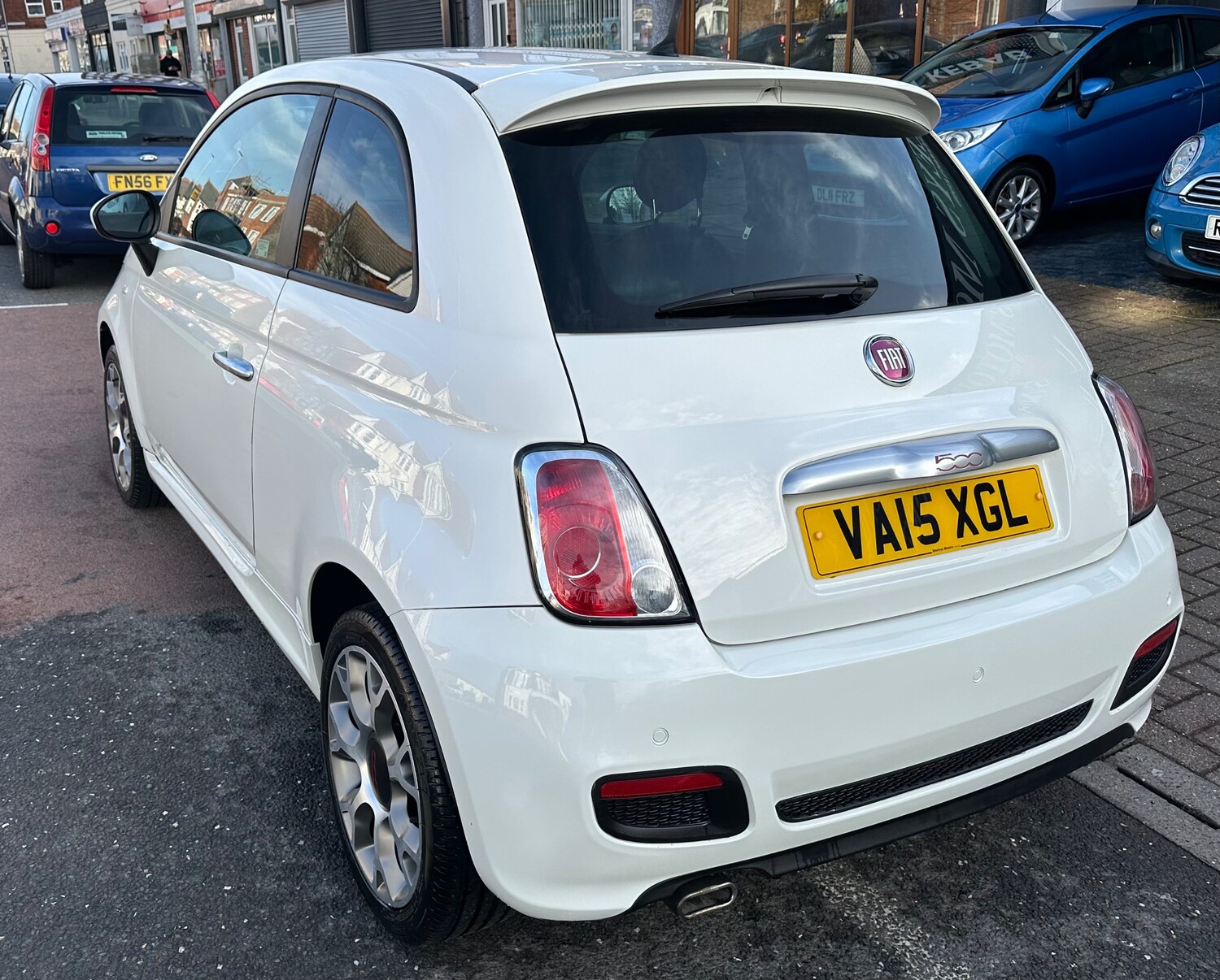 Used Fiat 500 2015 for sale - 77762490: Photo 8