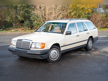 Used Mercedes-Benz 230 1989 for sale - 78002062: Photo
