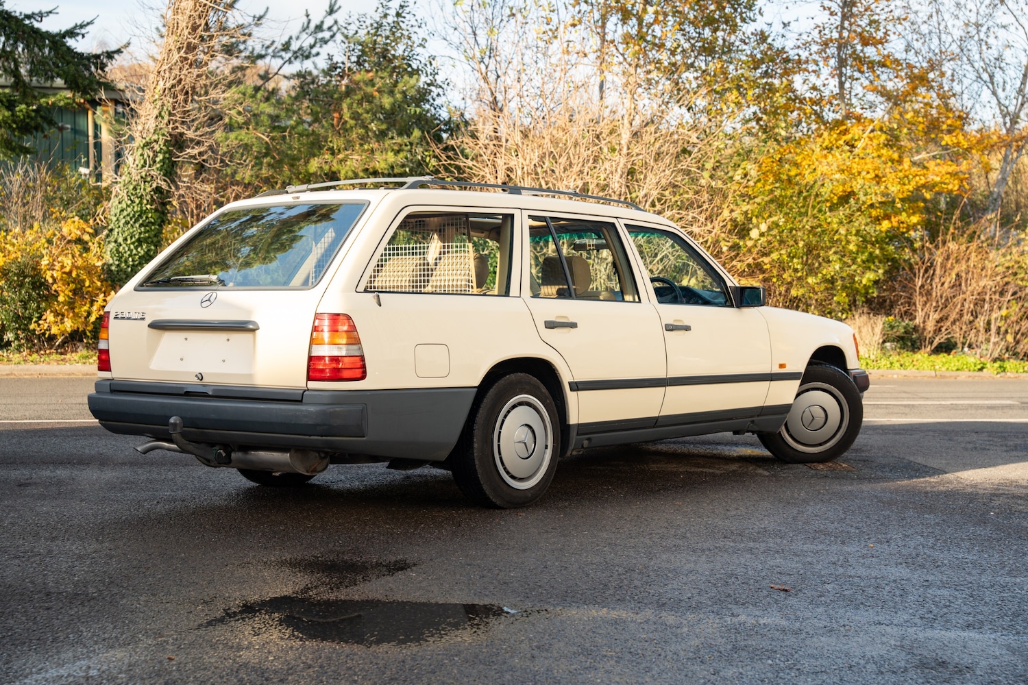 Used Mercedes-Benz 230 1989 for sale - 78002062: Photo 6