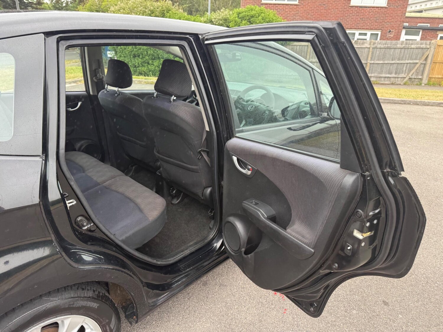 Used Honda Jazz 2011 for sale - 78001990: Photo 23