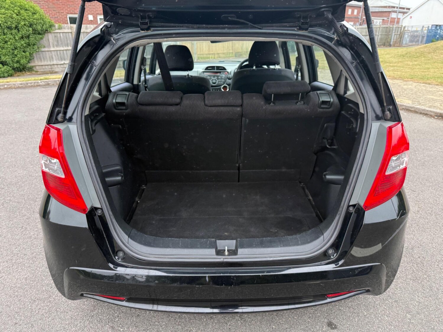 Used Honda Jazz 2011 for sale - 78001990: Photo 24