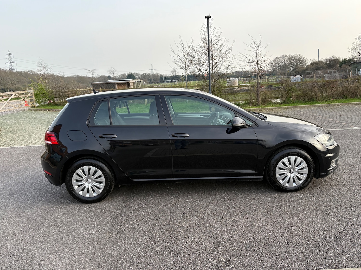 Used Volkswagen Golf 2018 for sale - 78029235: Photo 4