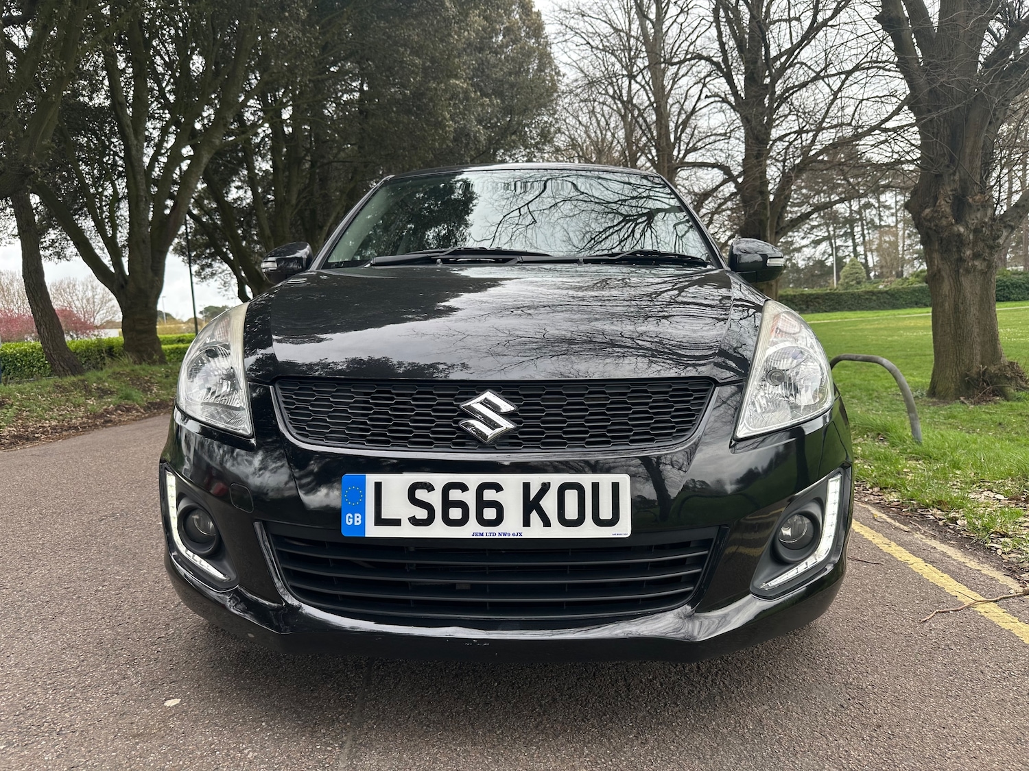 Used Suzuki Swift 2016 for sale - 77942422: Photo 3