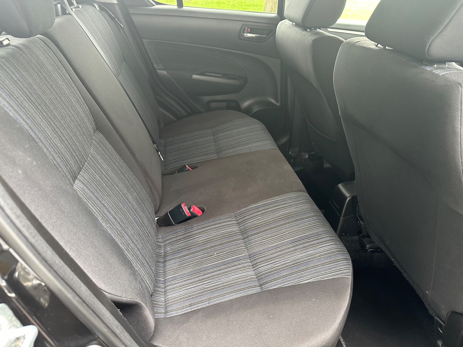 Used Suzuki Swift 2016 for sale - 77942422: Photo 6